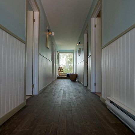 Le Goeland Hotel Tadoussac Exterior foto
